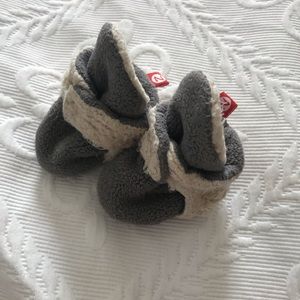 Cozy Zutano baby booties